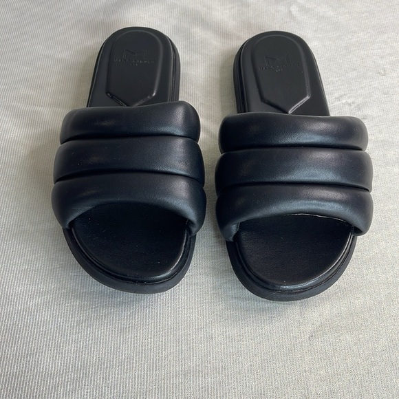 Marc Fisher Yessy Padded Black Leather Slide Sandals Size 7 - Picture 4 of 11